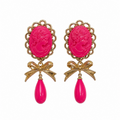 PENDIENTE CAMAFEO LAZO FUCSIA