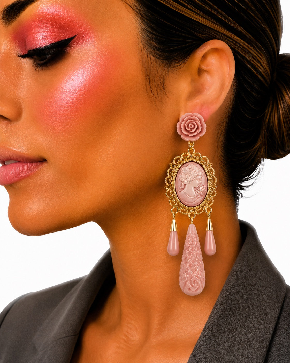PENDIENTE CAMAFEO LAGRIMA MAQUILLAJE