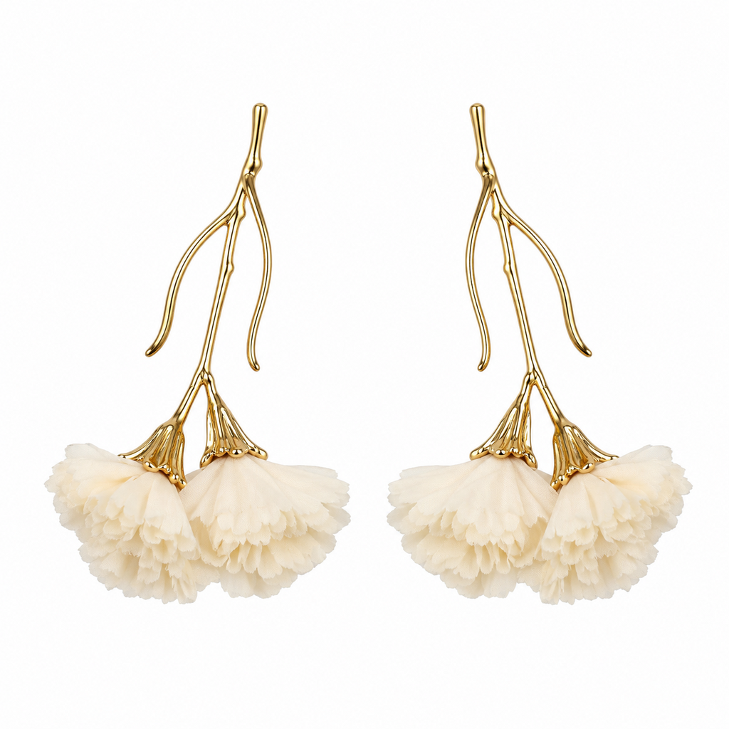 PENDIENTE CLAVELES BEIGE