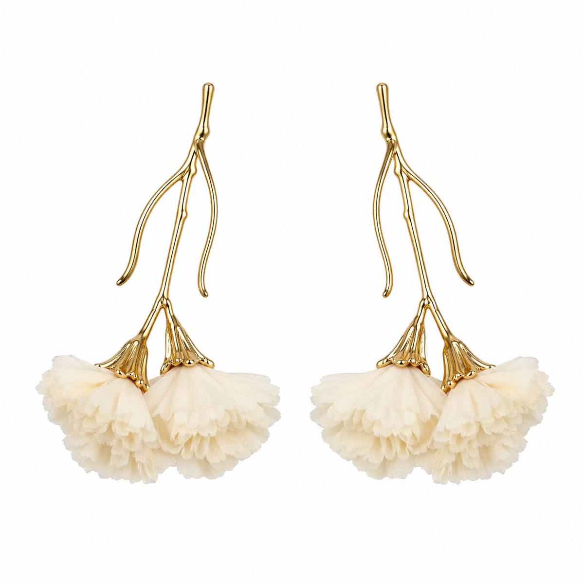 PENDIENTE CLAVELES BEIGE