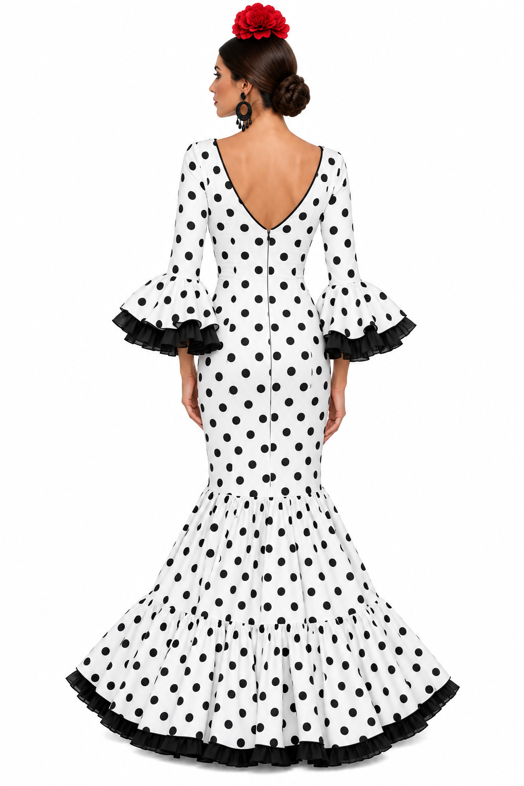 Traje de flamenca Carmen doble blanco con lunares negro, otra vista