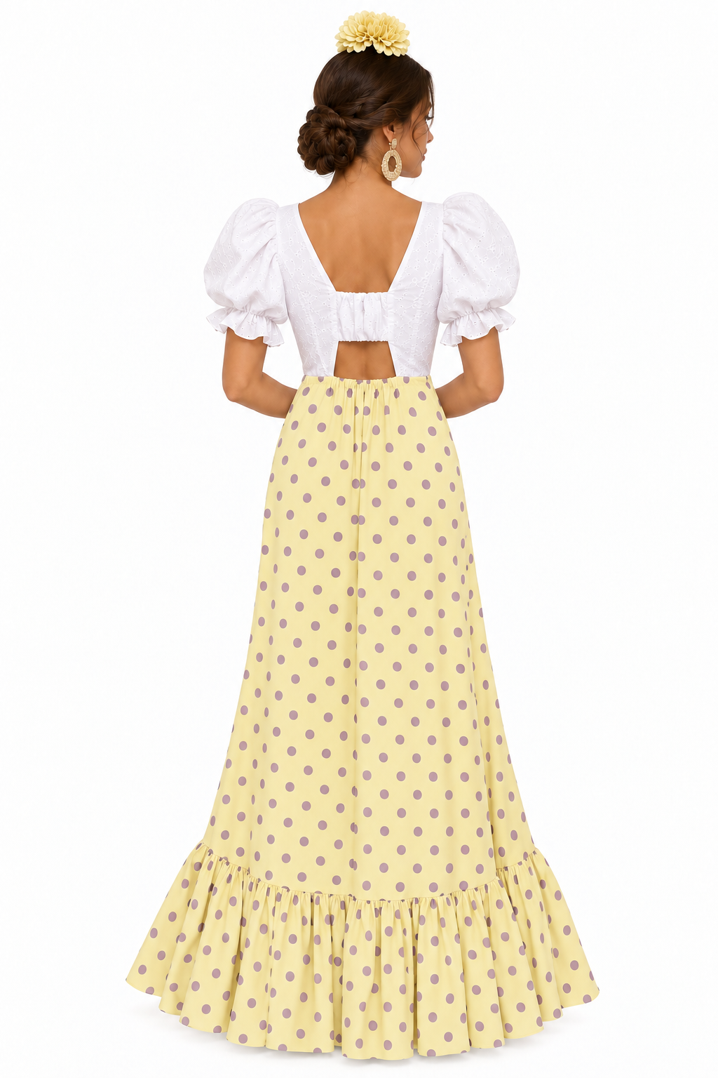 BATA FLAMENCA CARLOTA CON PIQUILLO MANTEQUILLA LUNAR LILA