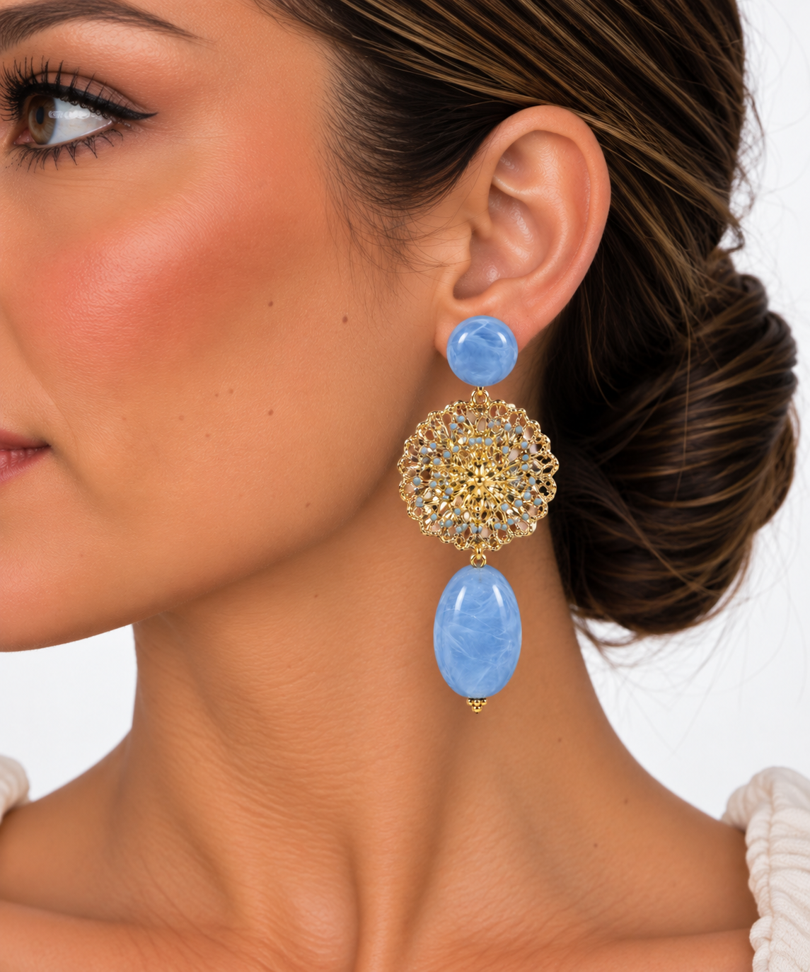 Pendientes mar celeste para flamenca, otra vista