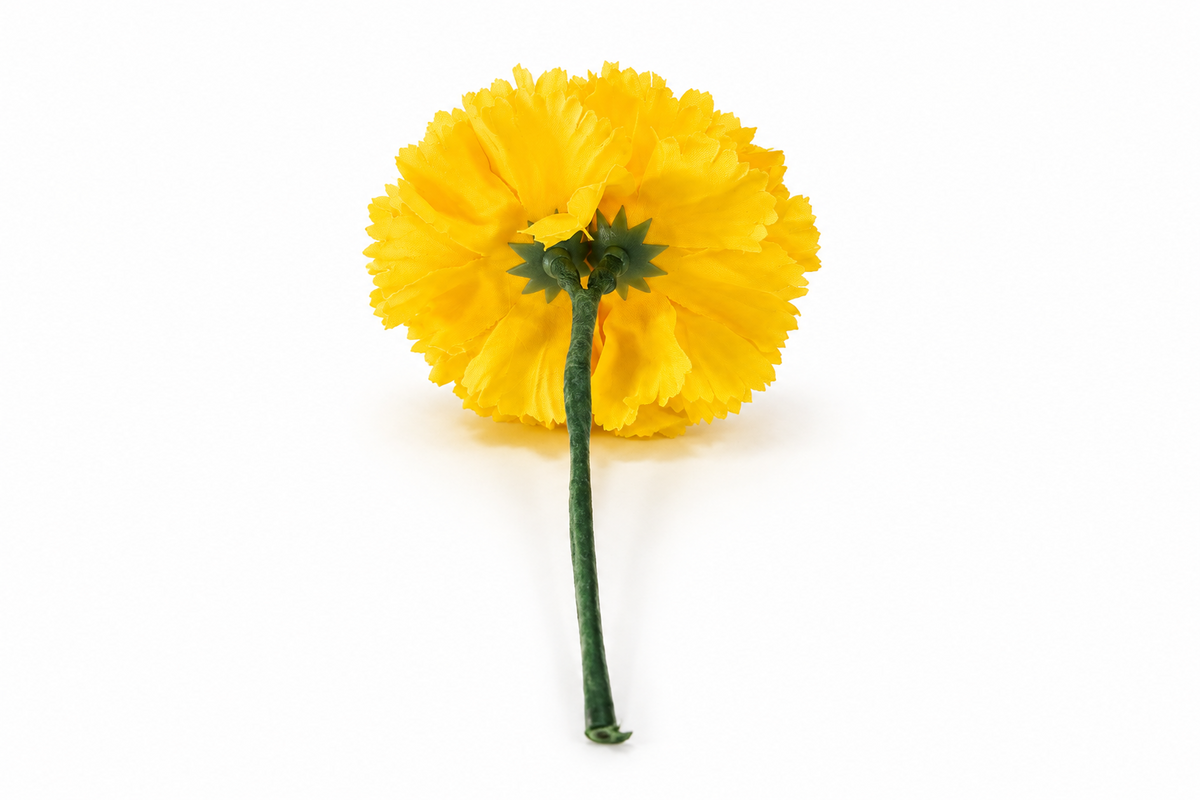 RAMILLETE CLAVELES NIÑA AMARILLO