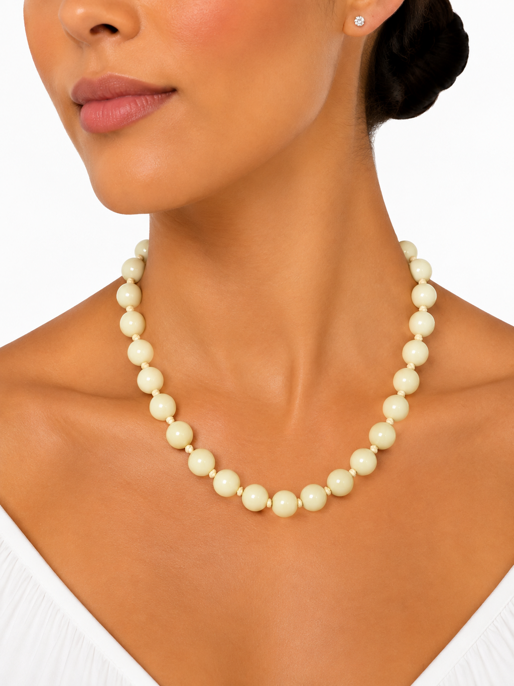 COLLAR ISA BOLAS GRANDE BEIGE